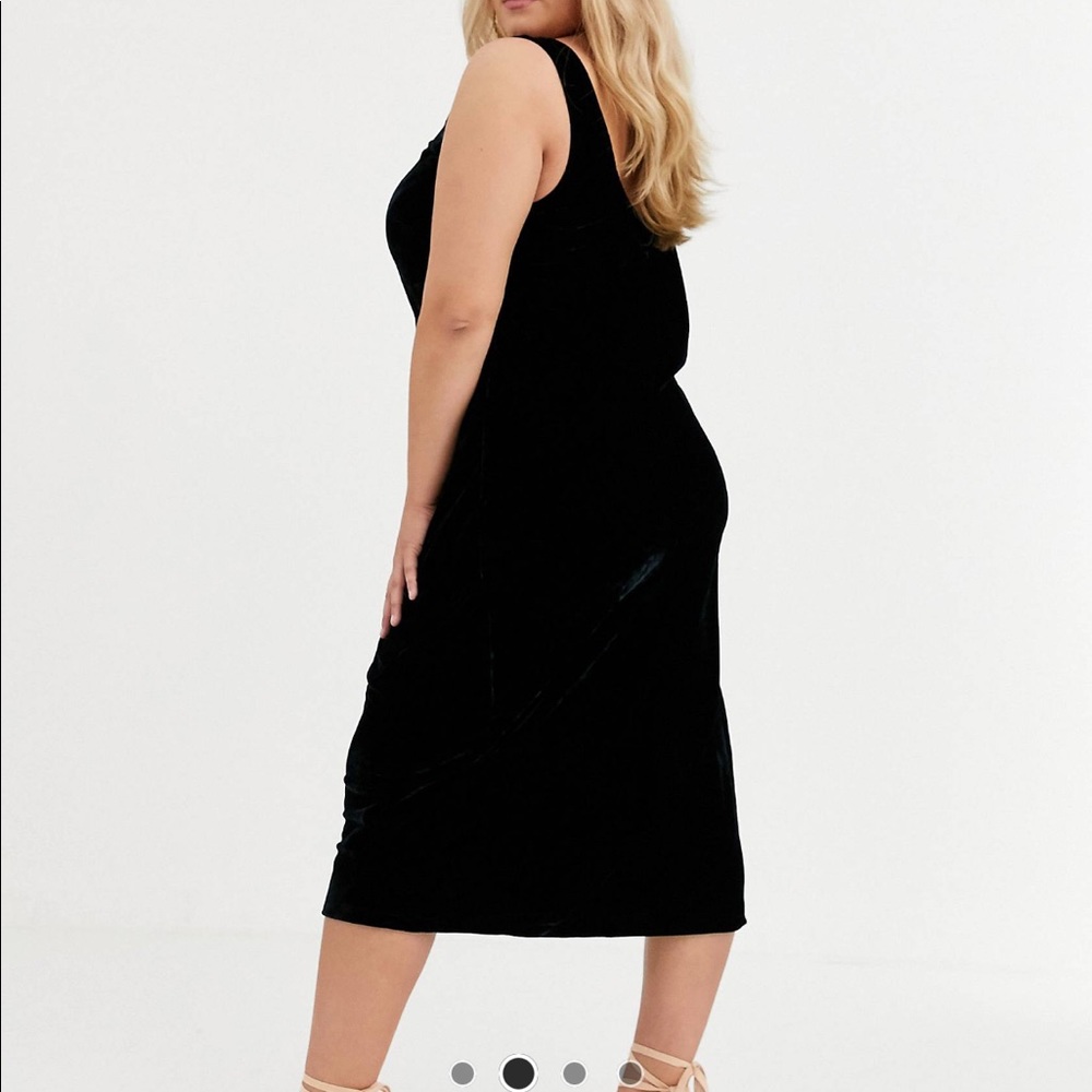 ASOS Black Scoop Neck Velvet Midi Dress - Picture 2 of 4